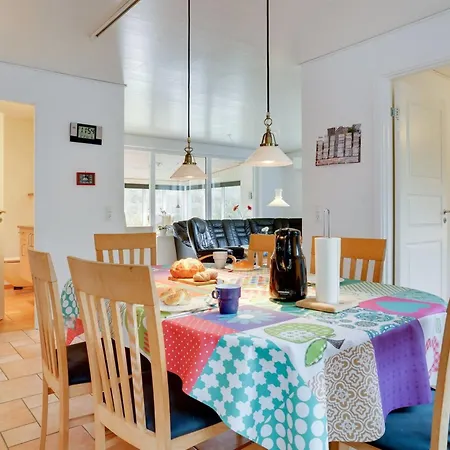 Philip - 2km From The Sea By Interhome Feriehus